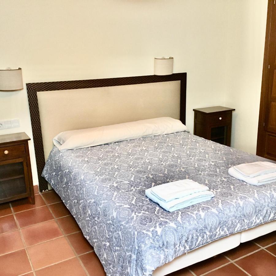 Casa Roble Guest House Almenara de Tormes Exterior photo