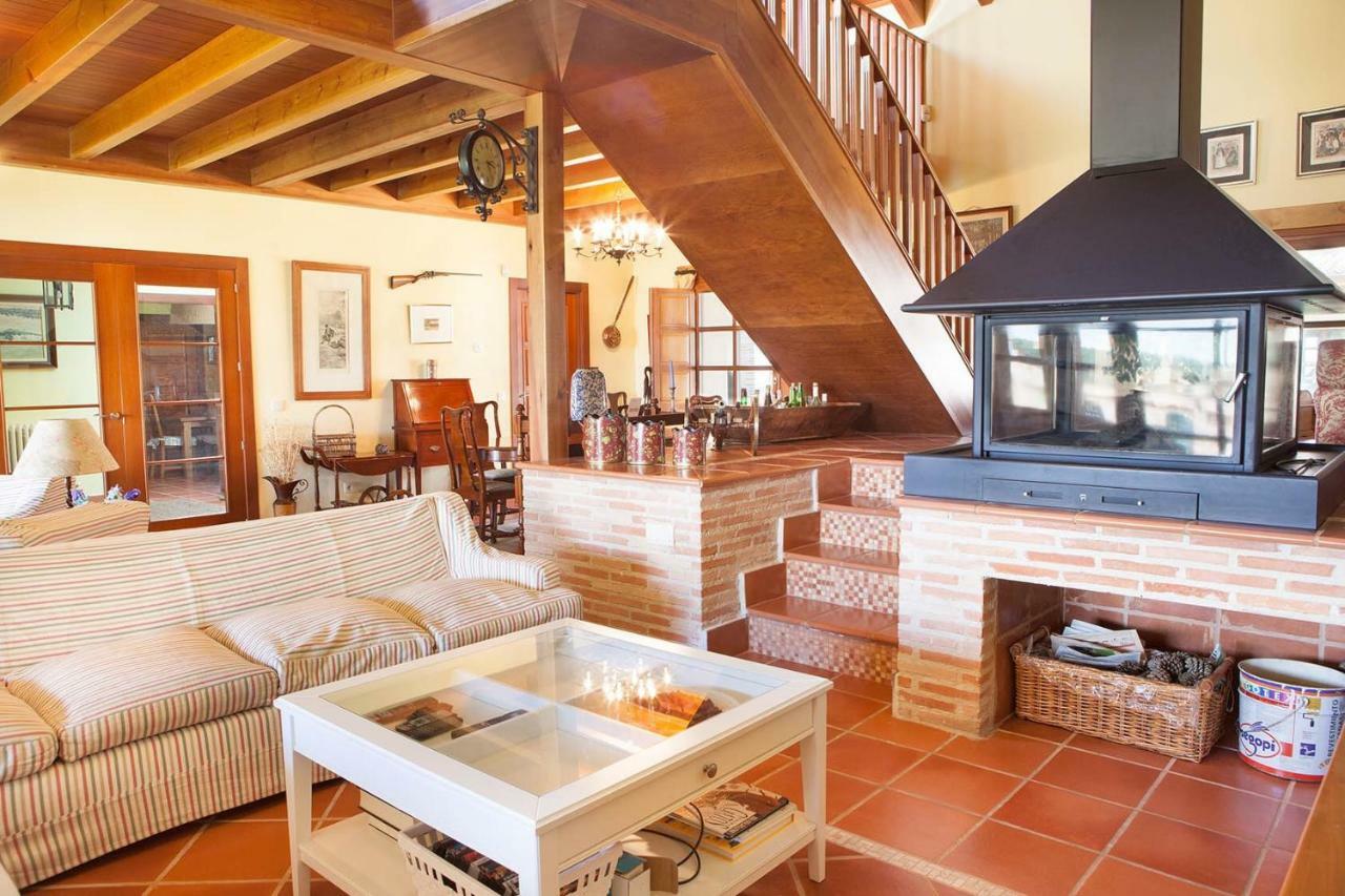 Casa Roble Guest House Almenara de Tormes Exterior photo